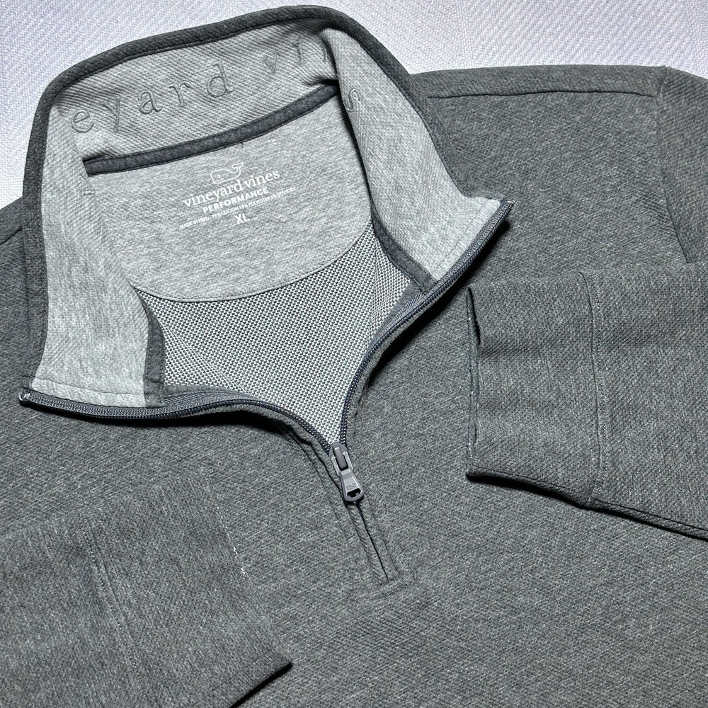 Vineyard Vines Saltwater 1/4 Zip Sweater Mens XL‎ Gray Performance Knit Stretch